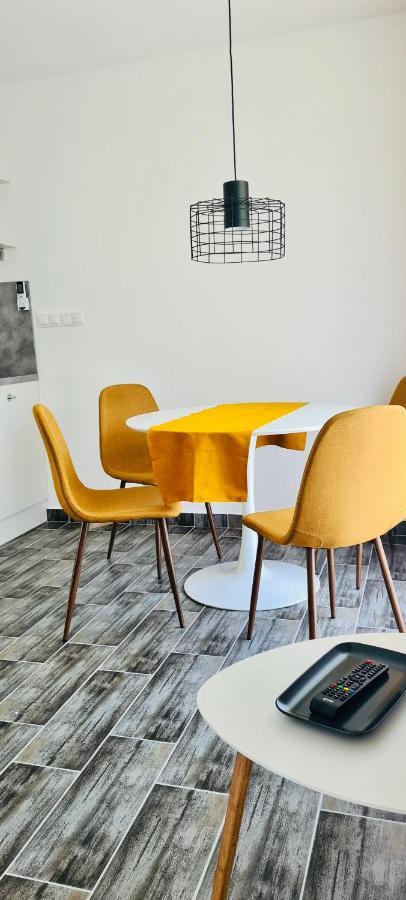 Lilac Apartman Balatonlelle Zewnętrze zdjęcie